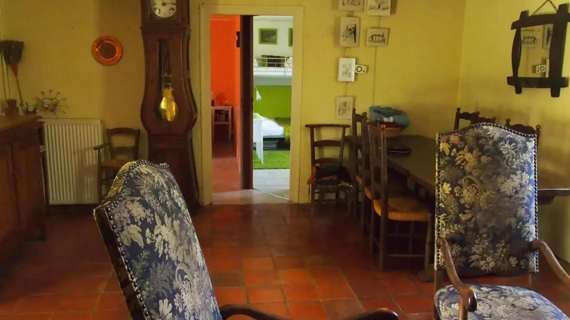 Maison Charmante A Les Junies Avec Vue Sur Jardin Francja